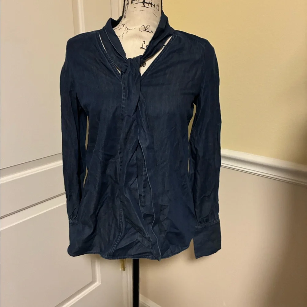 NWOT Kate spade Women's Navy Blue Tie-Neck denim  Blouse Jacket size small